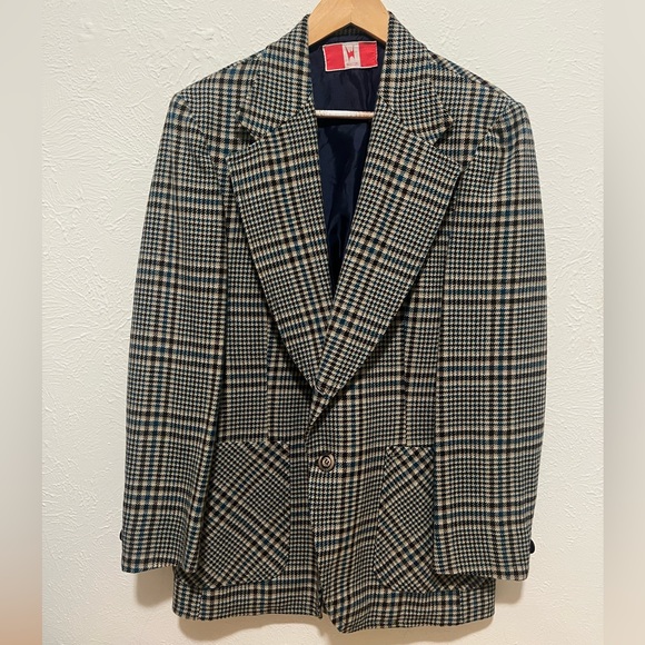 Vintage women’s wool blazer/jacket. - Picture 1 of 4